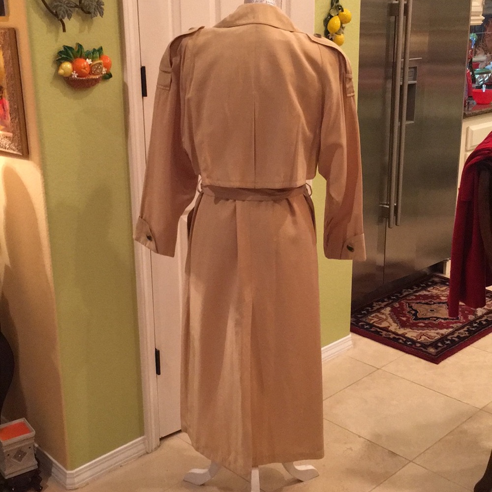 BRAND NEW TRENCH COAT - Picture 2 of 2